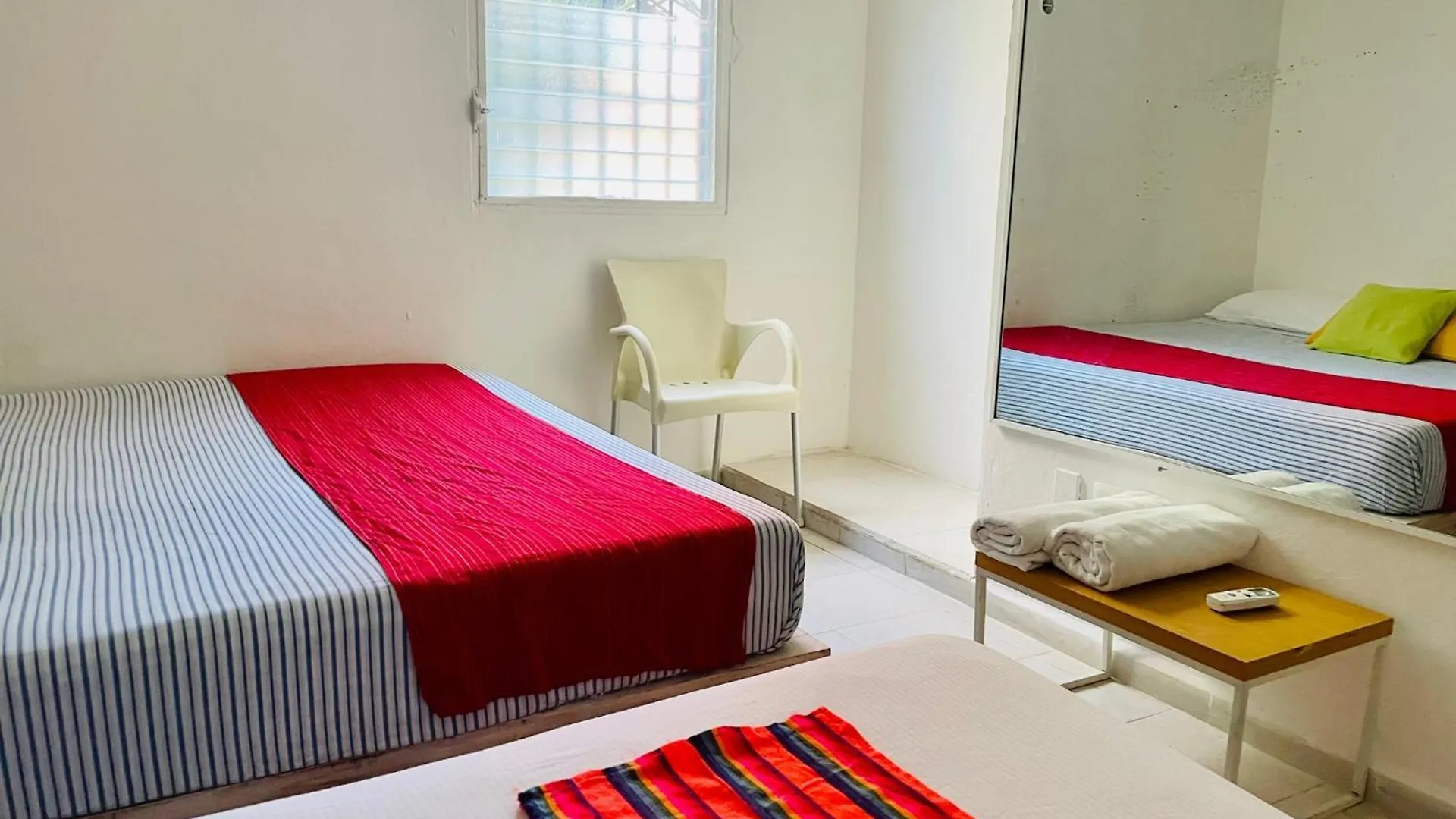 Punta Me Apartments & Rooms In Punta Sam Ferry Beach Cancún 0*,  México